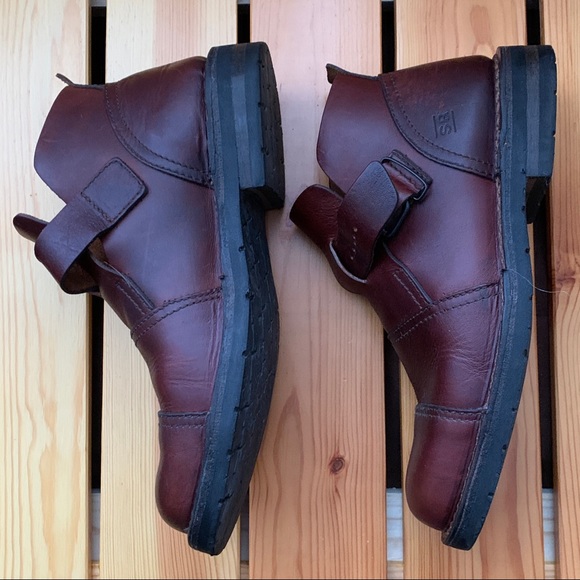 Vintage 1990's Stone Ridge brown leather ankle boots - Picture 5 of 17